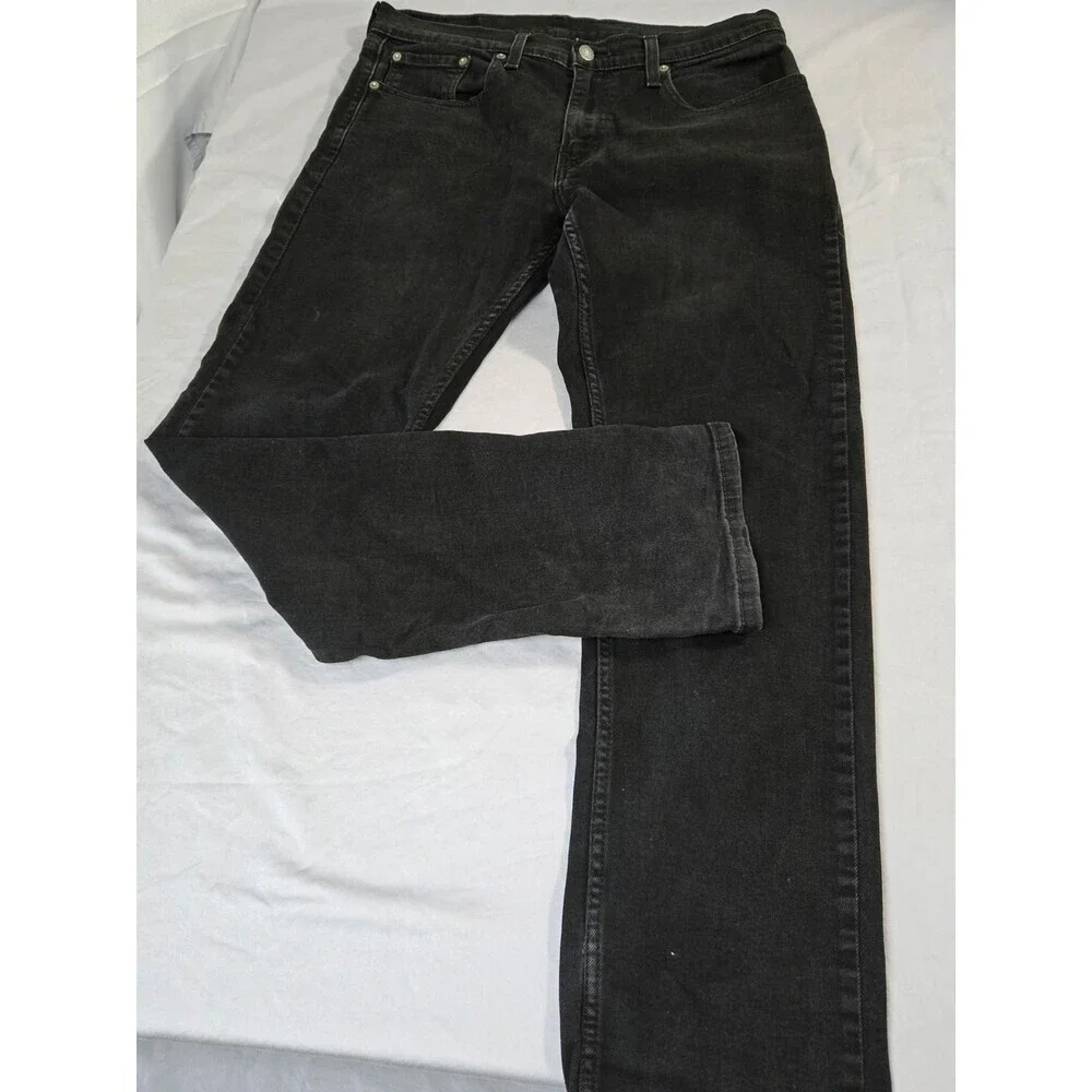 Levi's 550 Men's Relaxed Fit Straight Black Jeans Red Tab